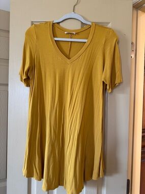 Mustard V-Neck Short Sleeve Women's Top